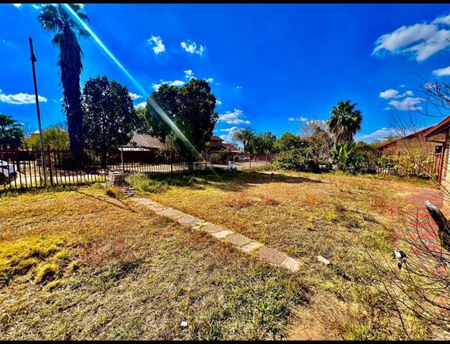 3 BEDROOM HOUSE FOR SALE IN THERESA PARK